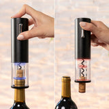 Tire-bouchon Électrique Rechargeable avec Accessoires pour le Vin Corklux InnovaGoods (Reconditionné B)